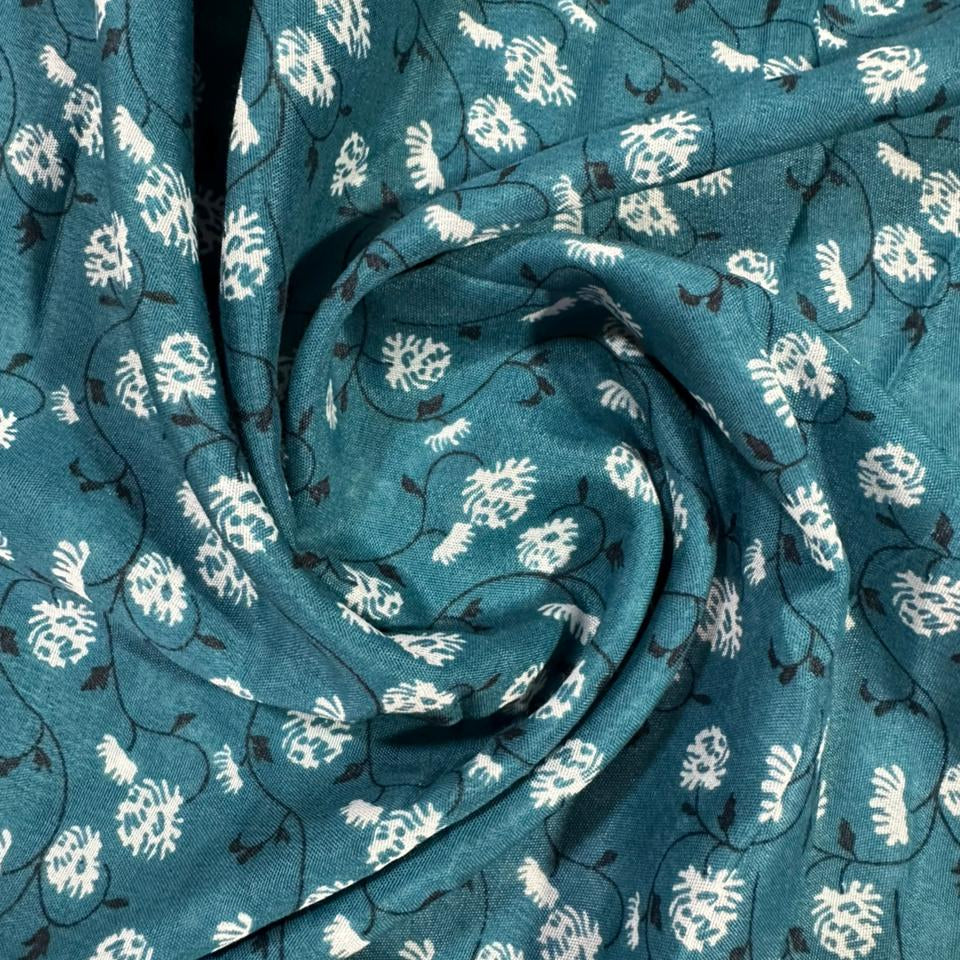 Full Length Random Printed Namaz Chaddar with Sleeves and Adjustable Naqab