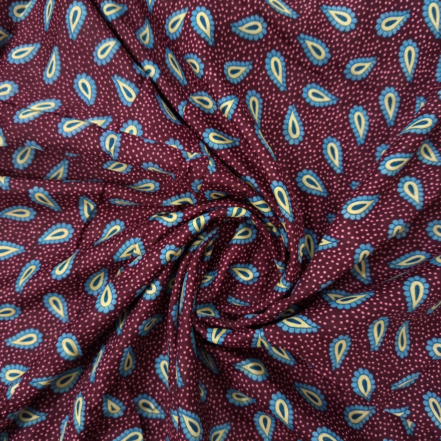 Full Length Random Printed Namaz Chaddar with Sleeves and Adjustable Naqab