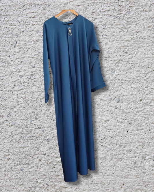 Navy Blue Color Buckle Abbaya